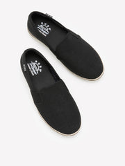 Wide Width, Flat Casual Woven Flexpadrille - Skechers