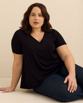 V-Neck Short-Sleeve Slight Swing Top