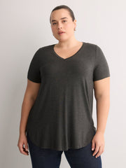 Modern-Fit V-Neck Tunic - PENN. Essentials