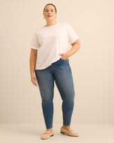 Medium Classic-Fit Mid-Rise Jean Legging - d/C JEANS