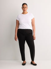 Black Slim-Leg Savvy II Pull-On Pant