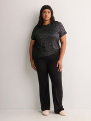Responsible, Black Leopard-Print Short-Sleeve T-Shirt with Mesh Inserts - Active Zone