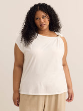 Straight Knit Top with Metal Jewel