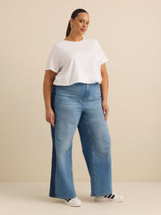 Short-Sleeve Cropped Shirt with Bubble Hem