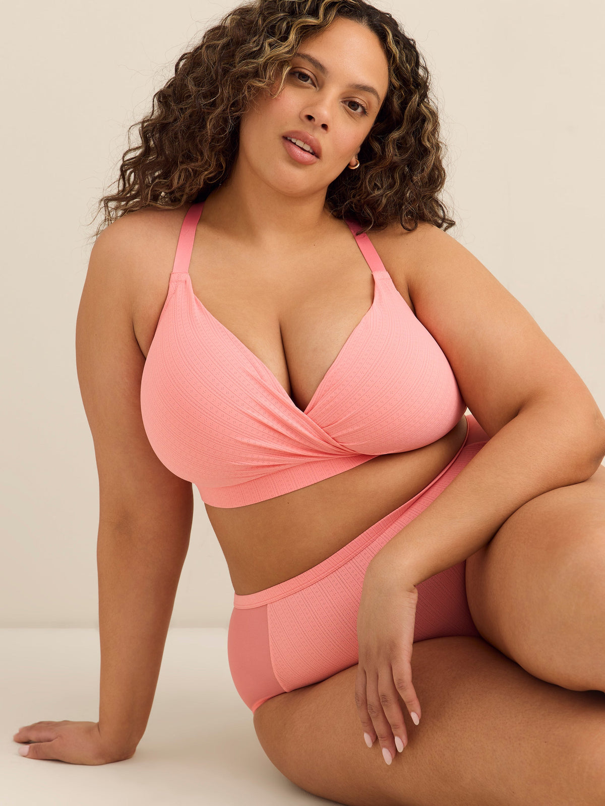 Pink Wireless Padded Pointelle Lounge Bra - Déesse Collection