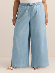 High-Rise Palazzo-Leg Pull-On Denim Pant - d/C JEANS