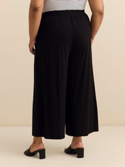 Wide-Leg Cropped Pants
