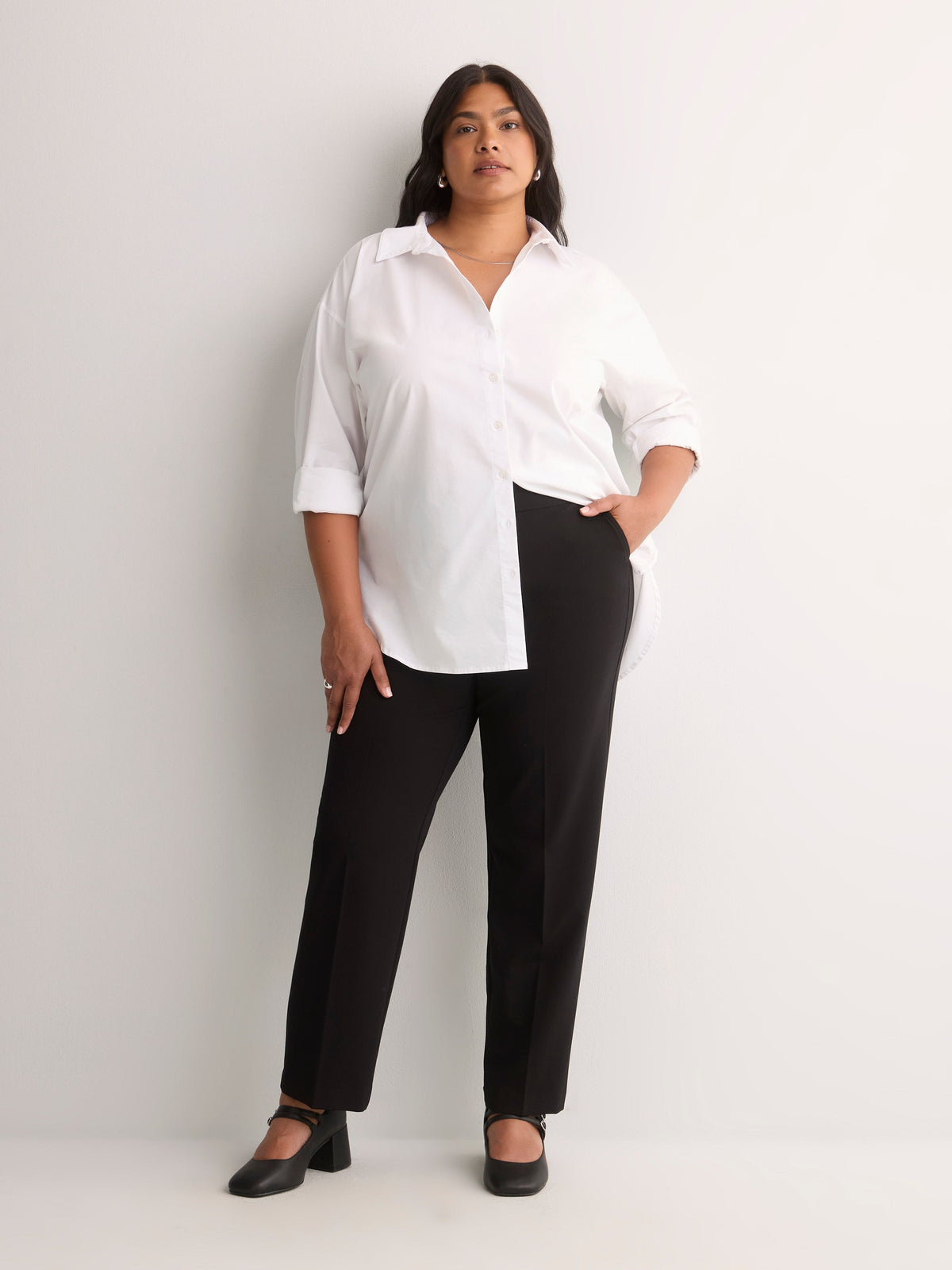 Straight-Leg Savvy II Pant