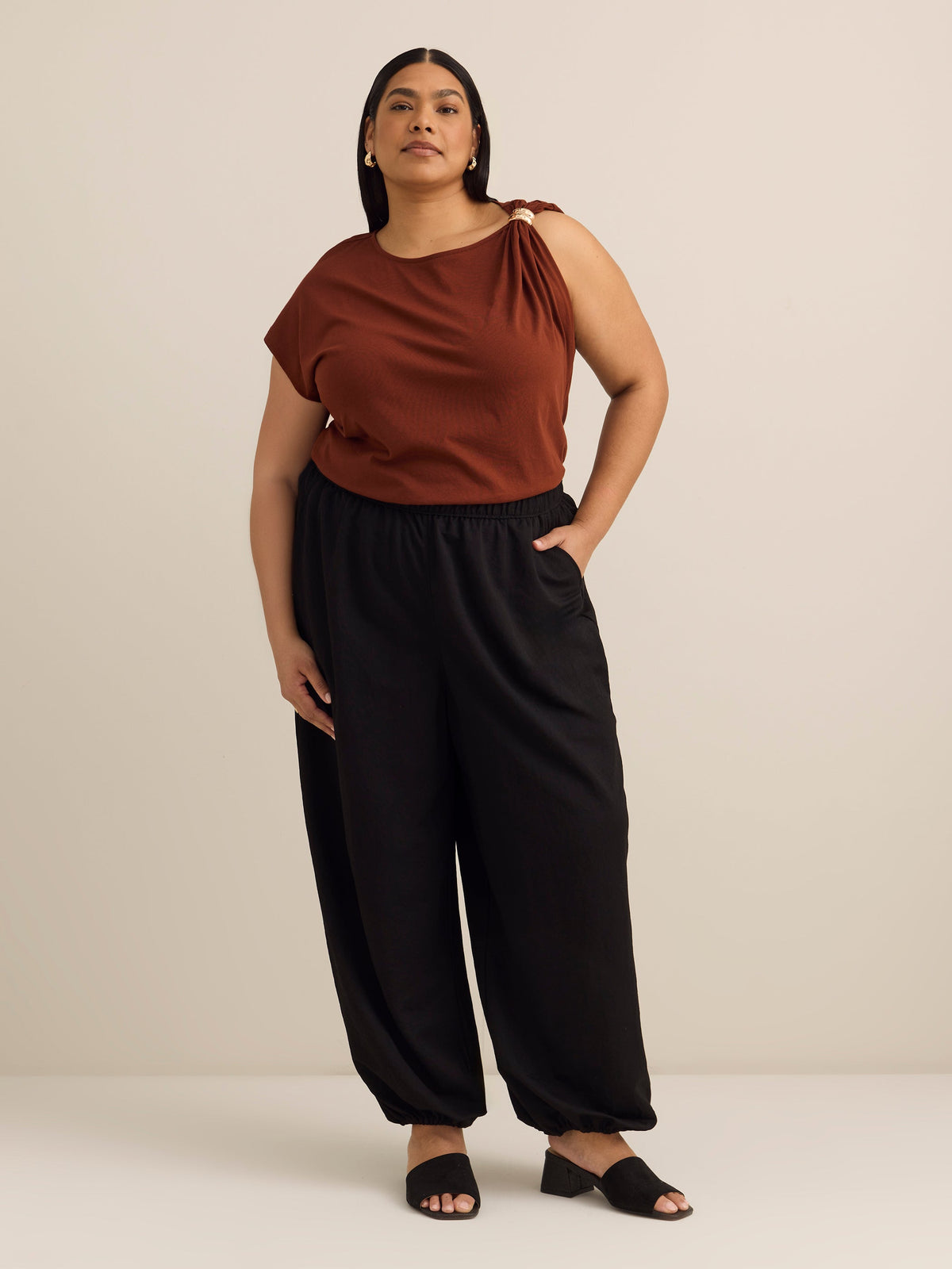 Knit Pull-On Balloon Pant