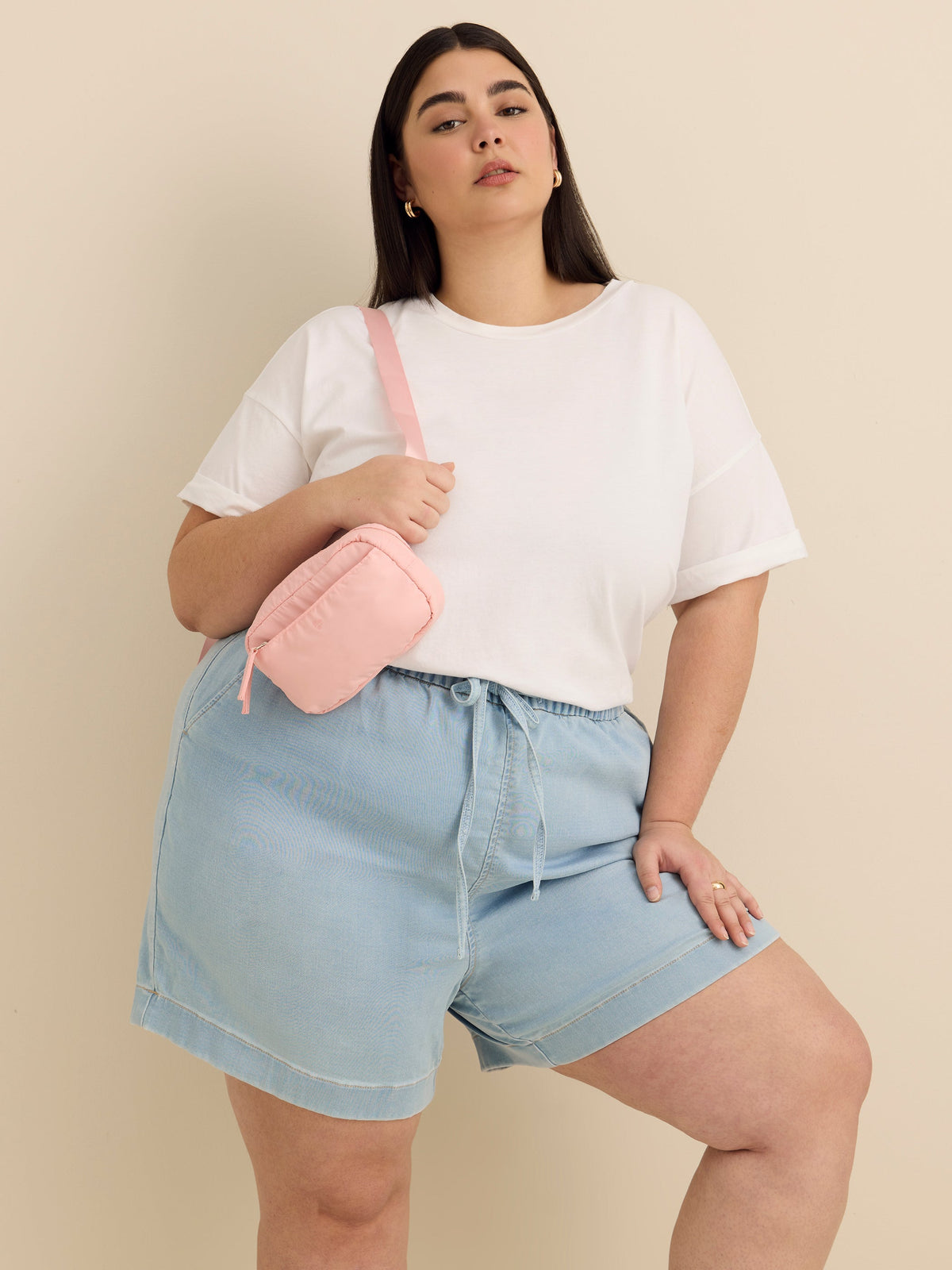 Mid-Rise Knit-Like Denim Shorts - d/C Jeans