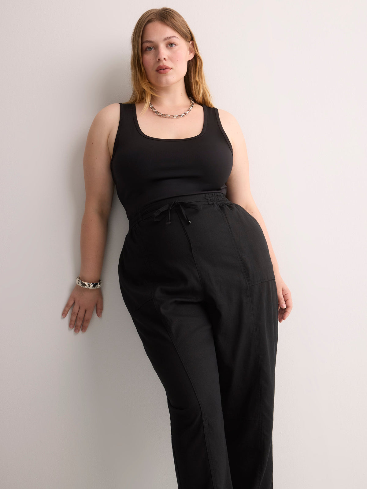 Linen Blend Tapered-Leg Pant