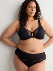 Essential Lace Thong - Déesse Collection