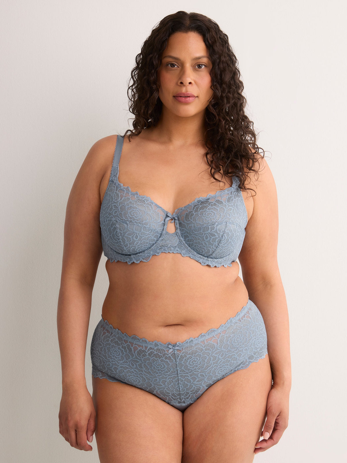 Blue T-Cup Unlined Underwire Lace Bra - Déesse Collection