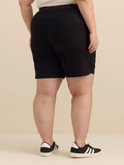 Solid Bermuda with cargo pockets