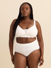 Wireless Padded T-Shirt Bra with Lace - ti Voglio