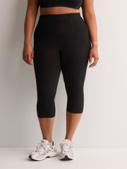 Black Capri Legging - Active Zone