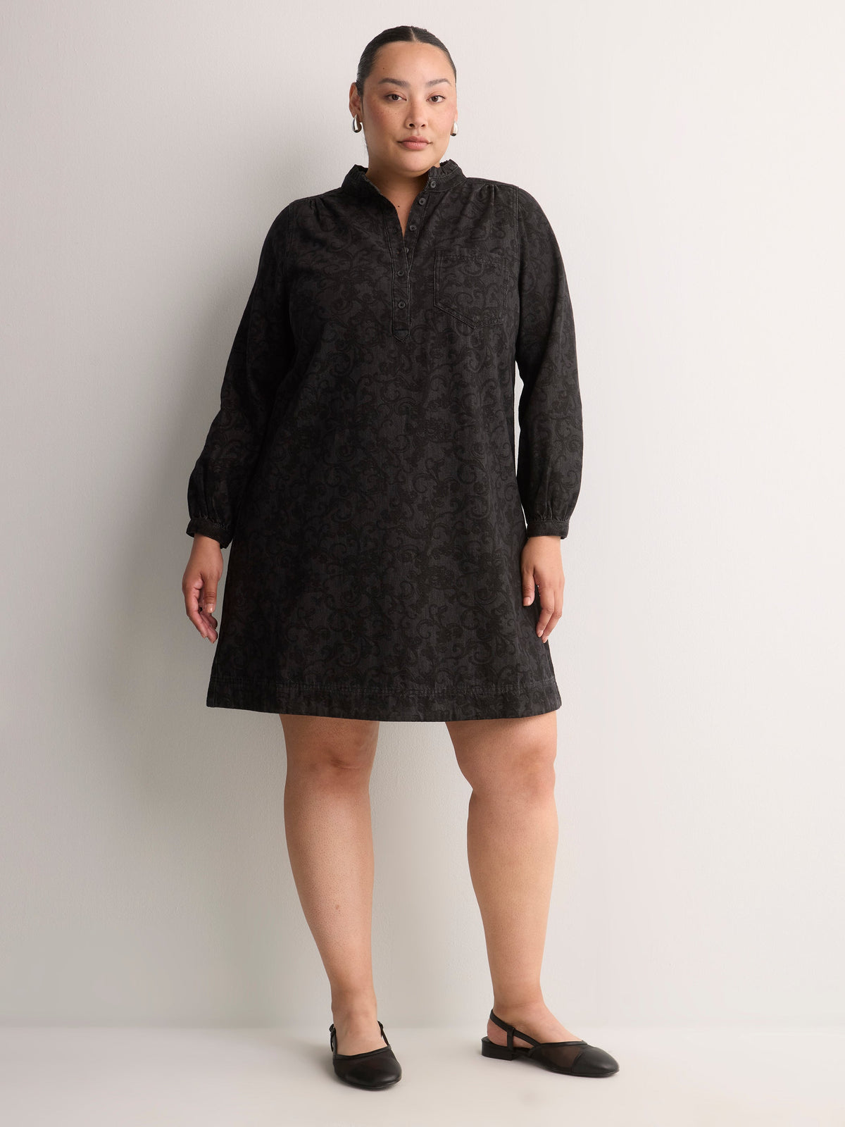 Black A-Line Long-Sleeve Denim Dress with Ruffled Collar
