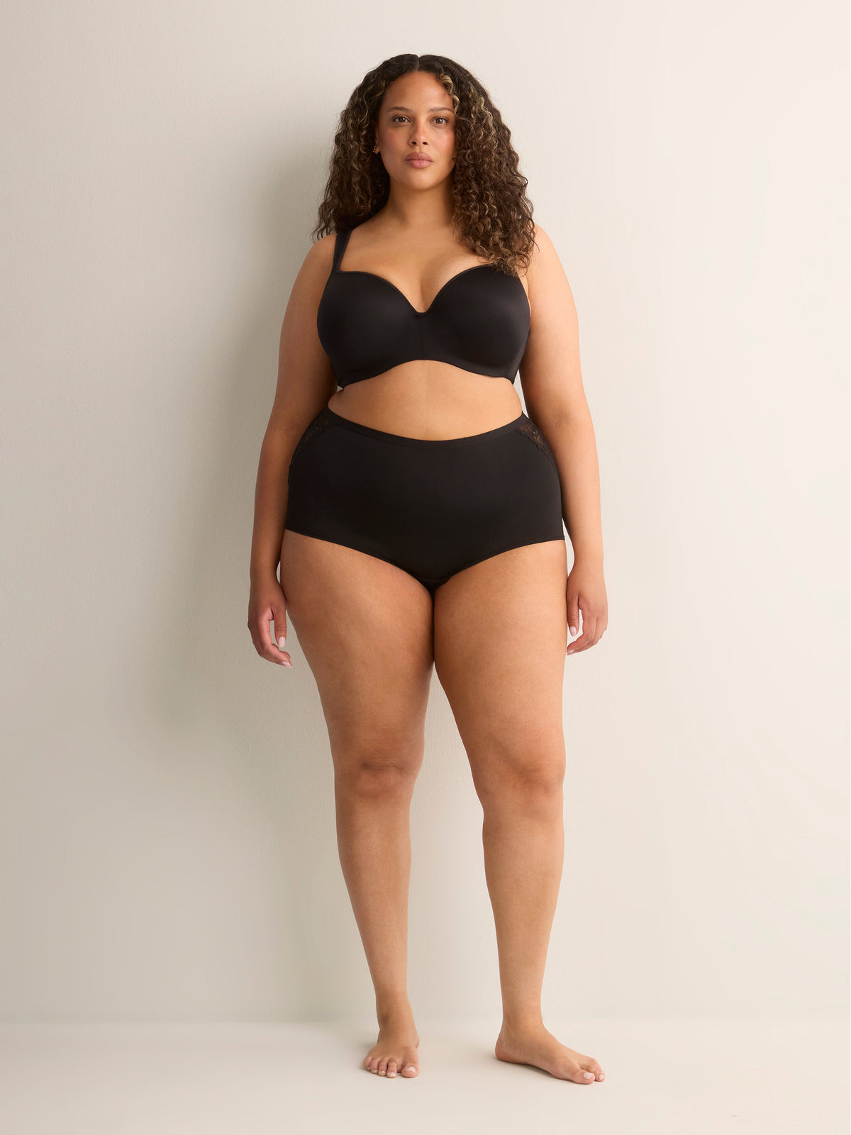 Microfibre Knit Boyshort with Lace - Déesse